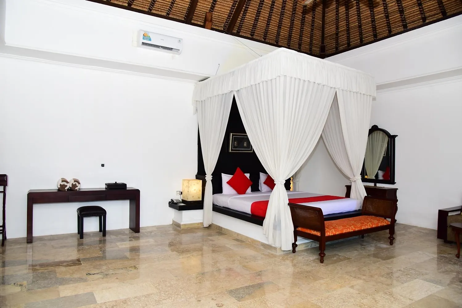 Dreamland Villa Kuta  Hotel Kuta (Bali)